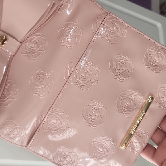 Betsy Johnson Pink Crossbody Purse - Picture 7 of 8